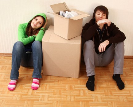 Payment and booking paperwork for a UK man with van service